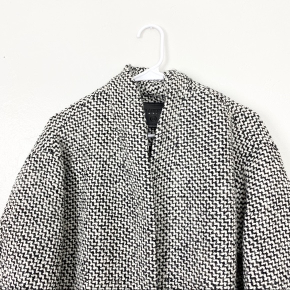 Blank NYC Black and White Say Anything Tweed Coat - Picture 6 of 10